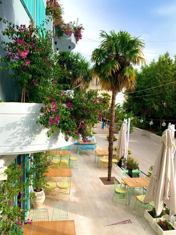 Illyrian Boutique Hotel Sarandë Exteriör bild