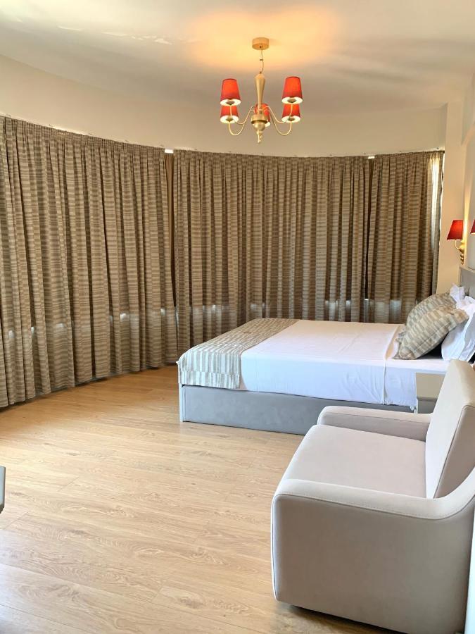 Illyrian Boutique Hotel Sarandë Exteriör bild