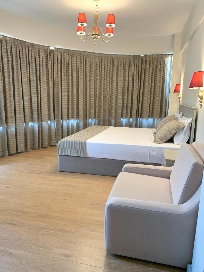 Illyrian Boutique Hotel Sarandë Exteriör bild