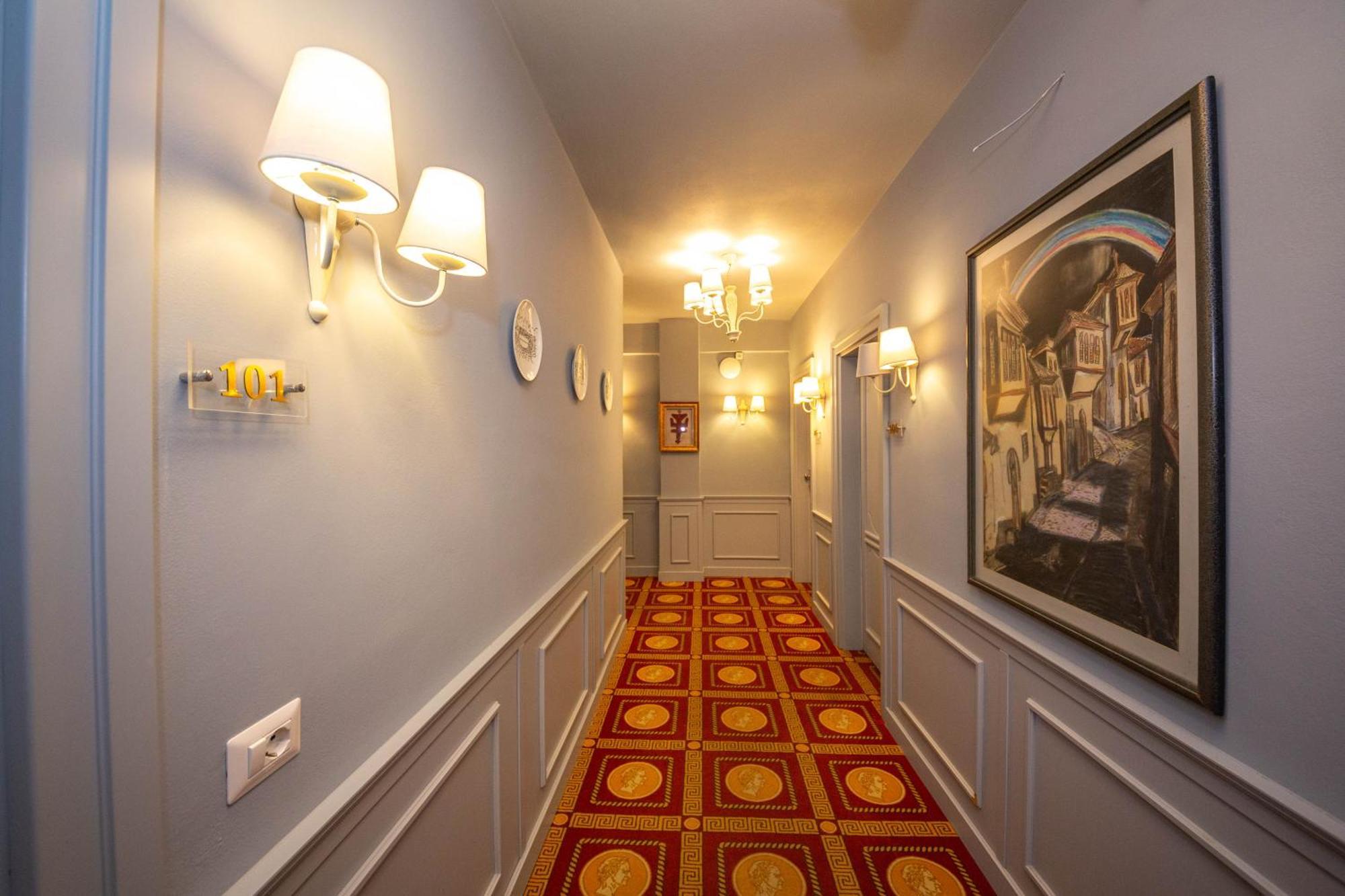 Illyrian Boutique Hotel Sarandë Exteriör bild